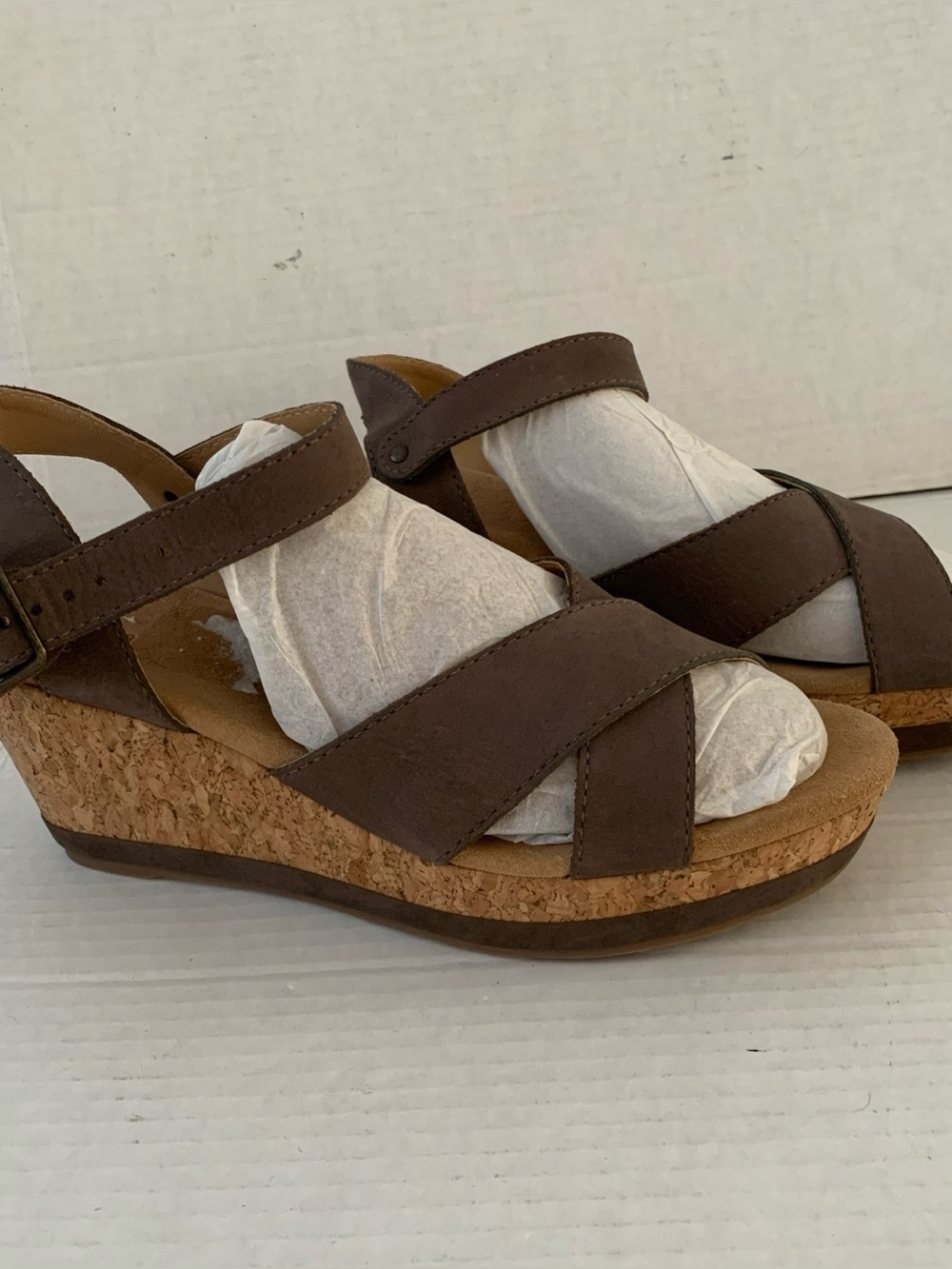 L.L. Bean Wedge Gray Open Toe Sandal Women Size 9M Ankle Strap EUC
